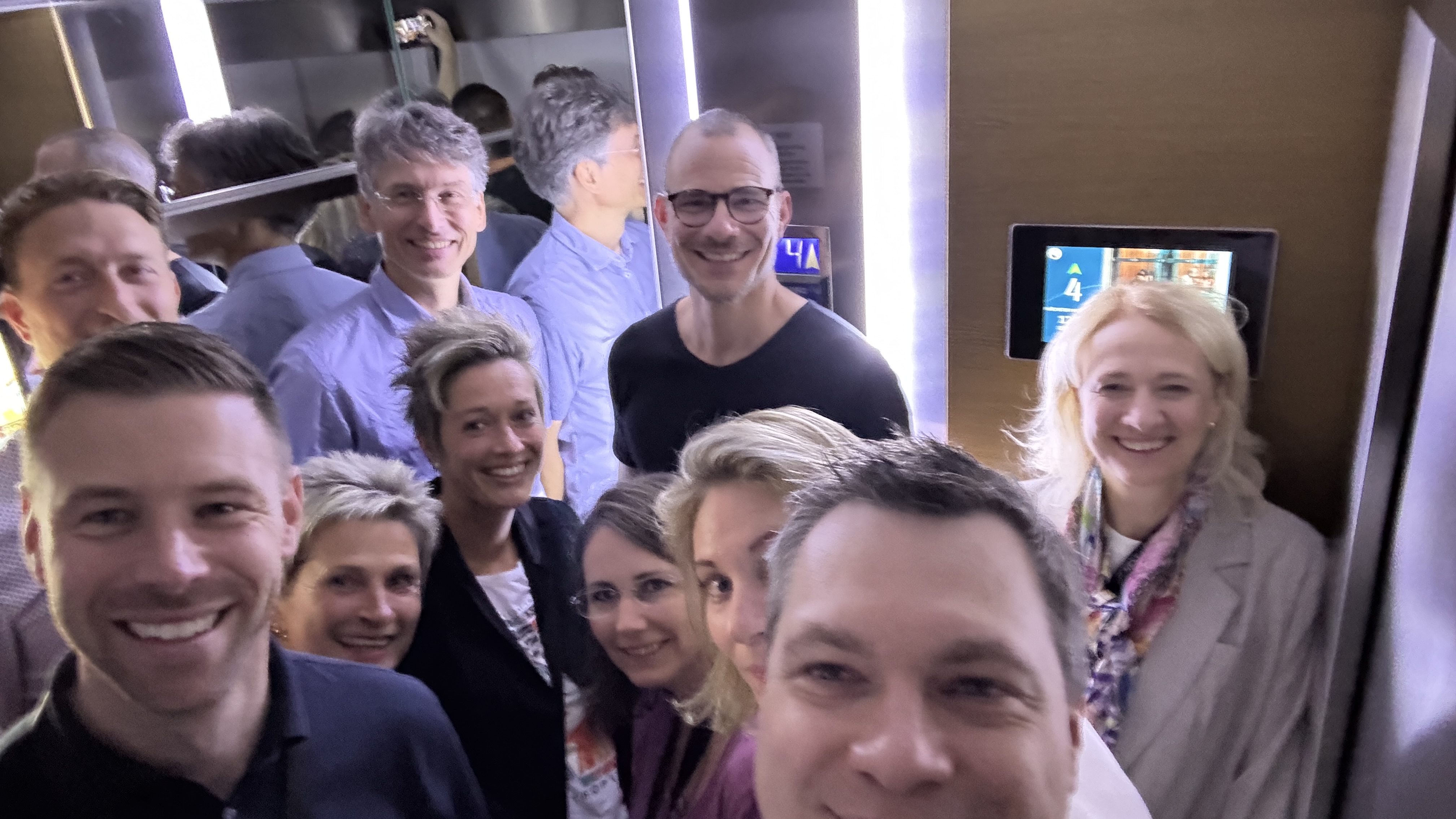 Vibeca Team bei einer Veranstaltung